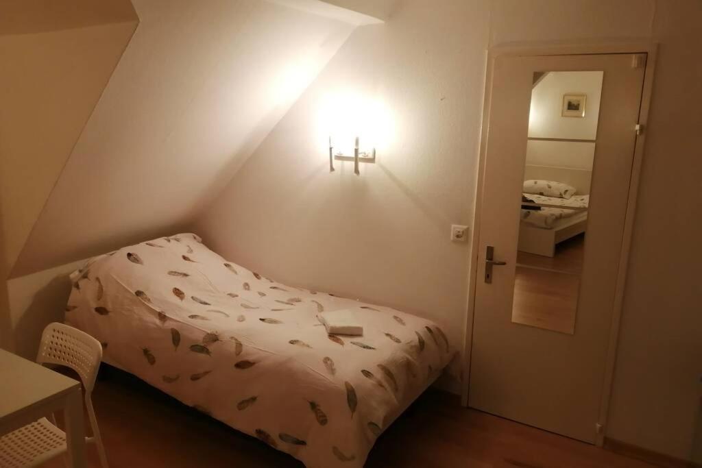 Studio F Am Barfusserplatz Central Old Town Apartment Basel Bagian luar foto